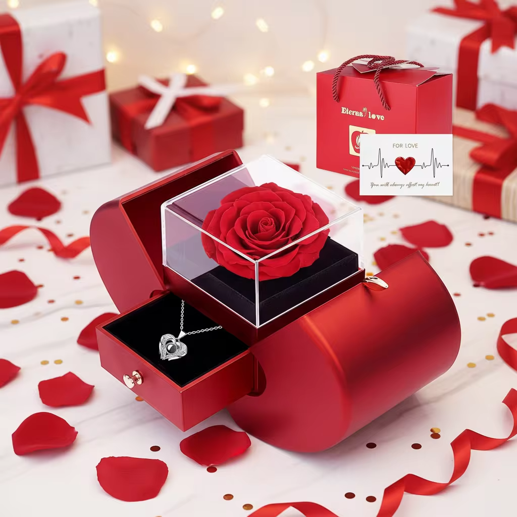 Apple-Shaped Rose Gift Box With Projection Heart Necklace - in use